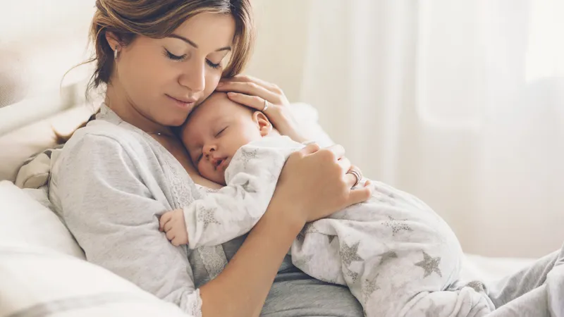 Read article: Meaningful Push Present and New Parent Jewelry Gift Ideas