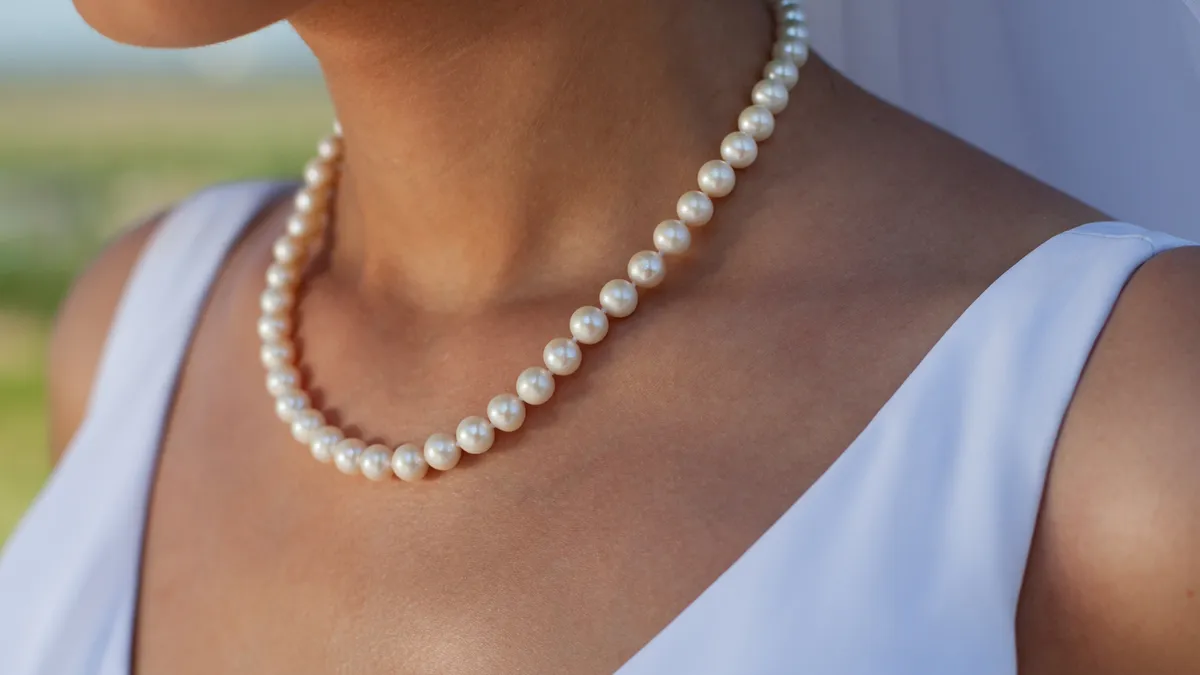 Bridal Jewelry Checklist: Engagement Ring, Wedding Band, Earrings, Necklace, and