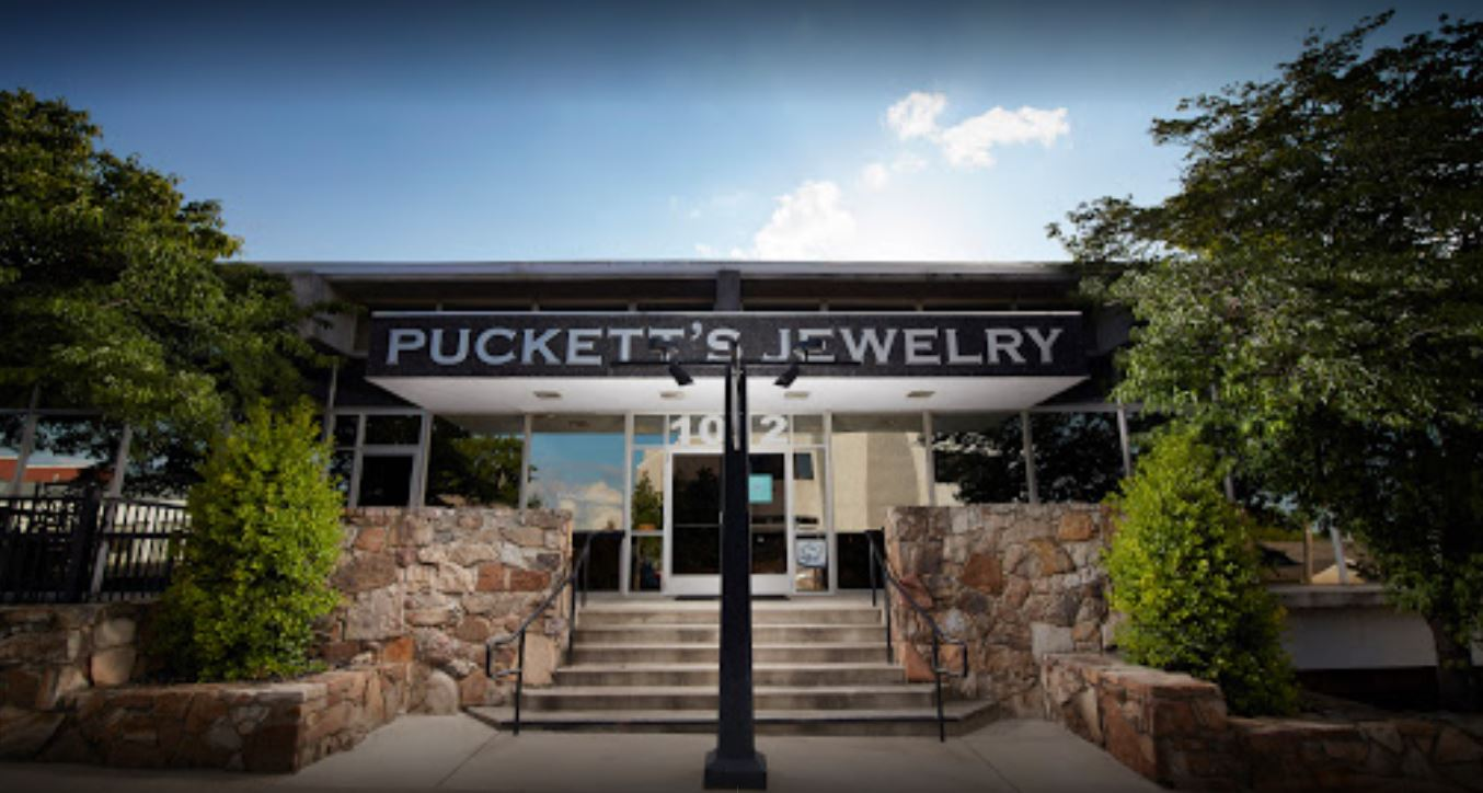 Pucketts Fine Jewelry Benton, KY