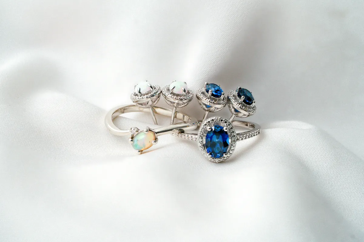 10 Best Reasons to Visit a Phoenix Jewelry Store