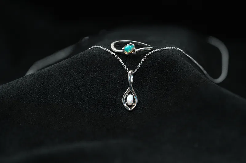 Read article: Holiday Jewelry Gift Guide: Sparkling Gifts for All