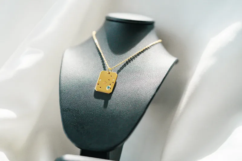 Read article: Choosing the Perfect Birthstone Necklace