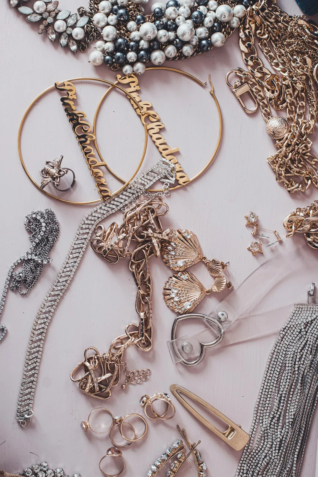 White Gold vs. Yellow Gold: A Comparison