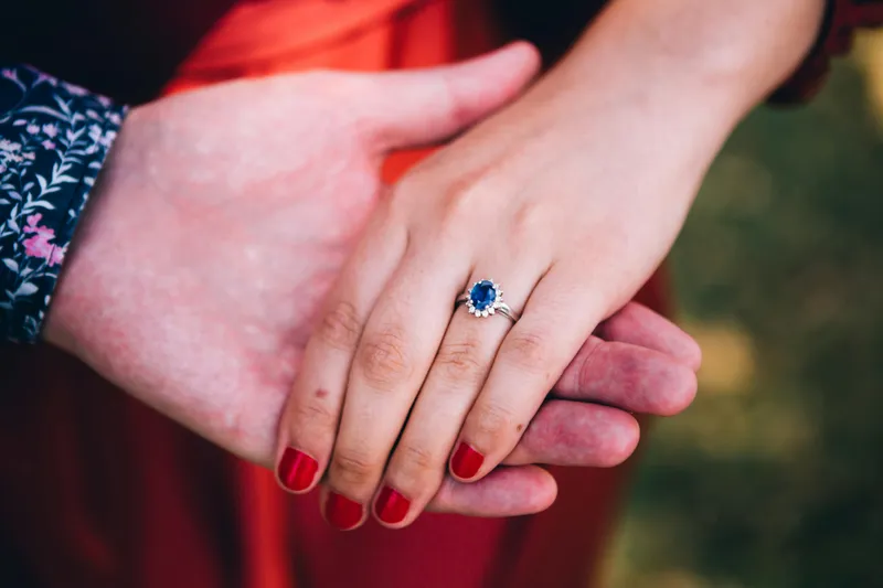 Read article: Sapphires vs. Rubies: Choosing the Perfect Vibrant Engagement Ring