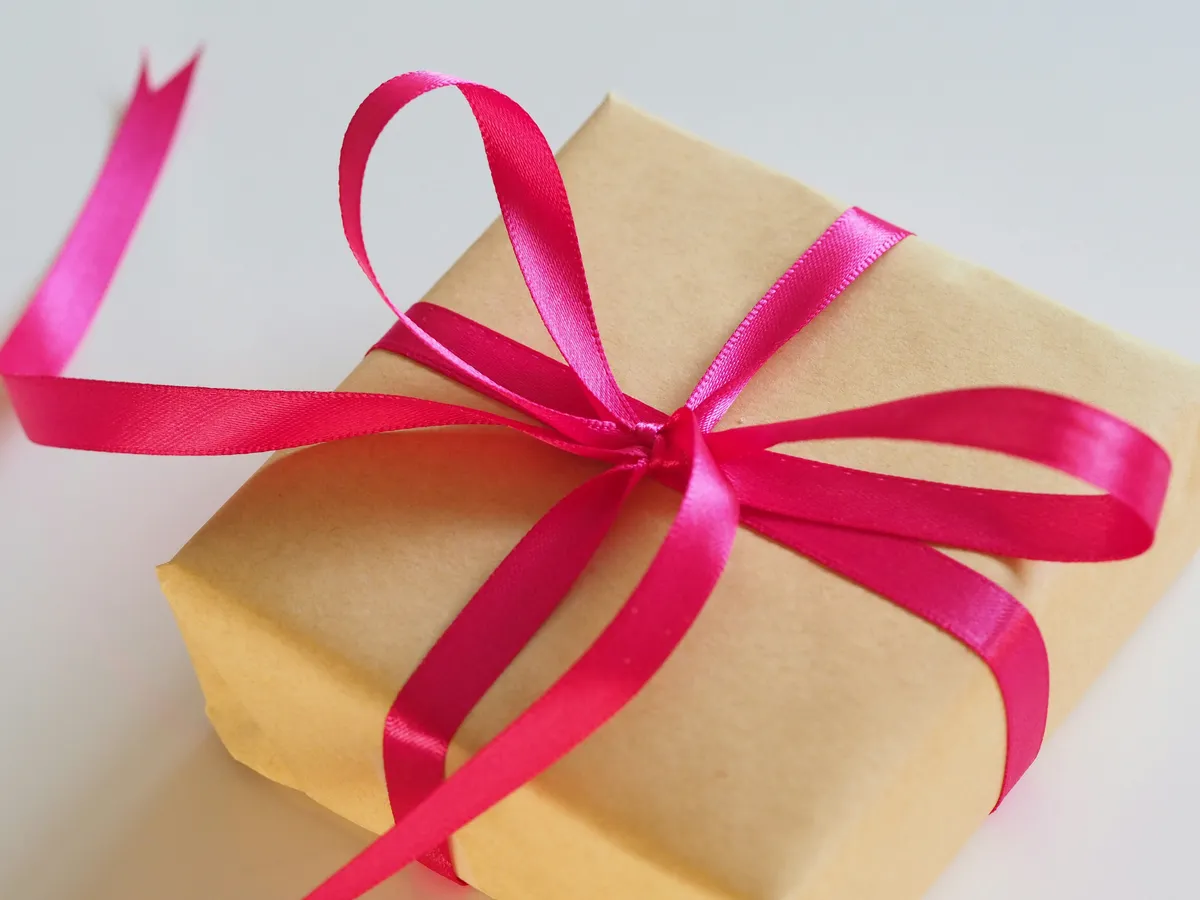 Read article: Milestone Birthday Jewelry Gifts That Feel Personal