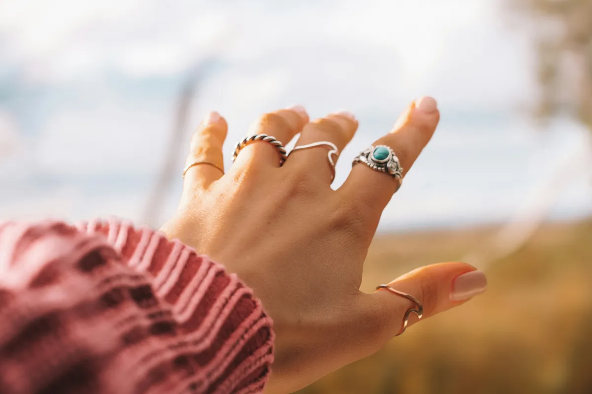What Jewelry NOT to Wear in the Summer