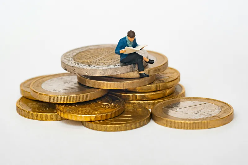 Read article: Custom Jewelry Budget: What Really Sets Bespoke Prices (From My Bench in Phoenix