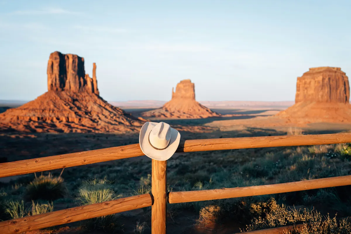 AZ Destination Wedding Jewelry for Desert Heat & Photos