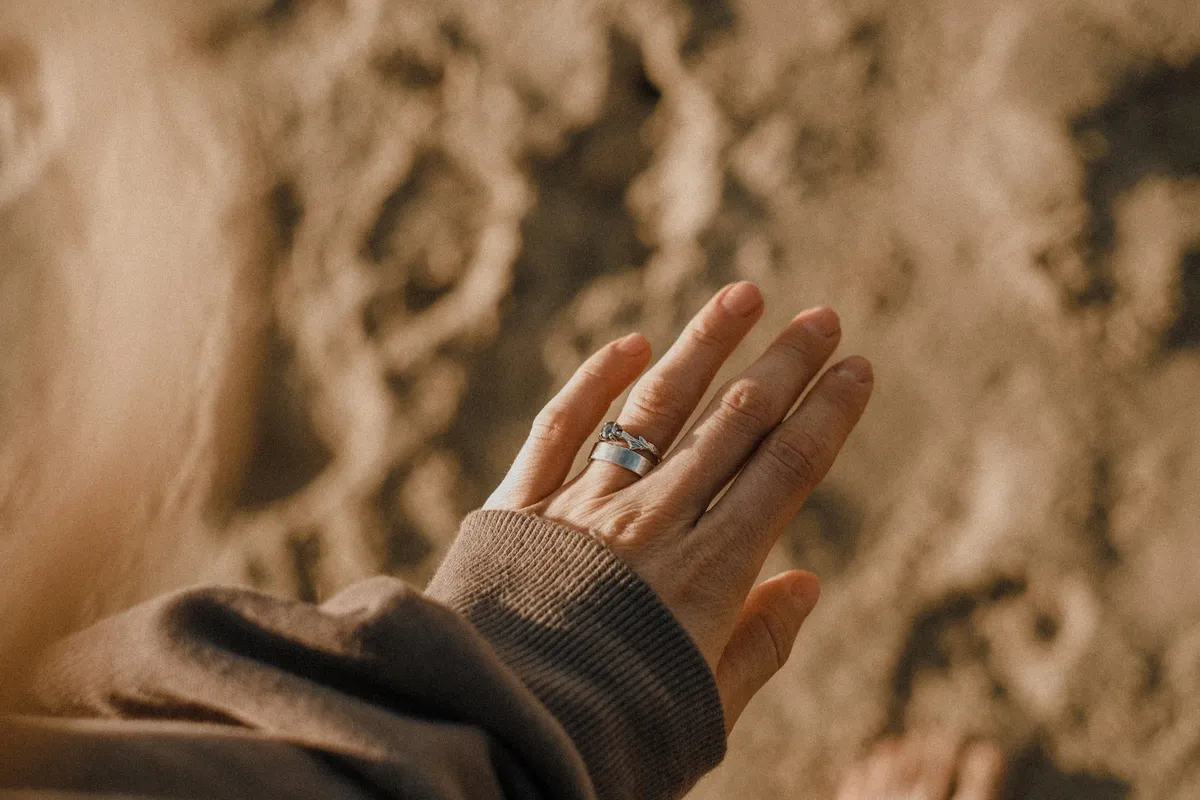 Black Diamond Engagement Ring Guide: Pros, Cons, Style