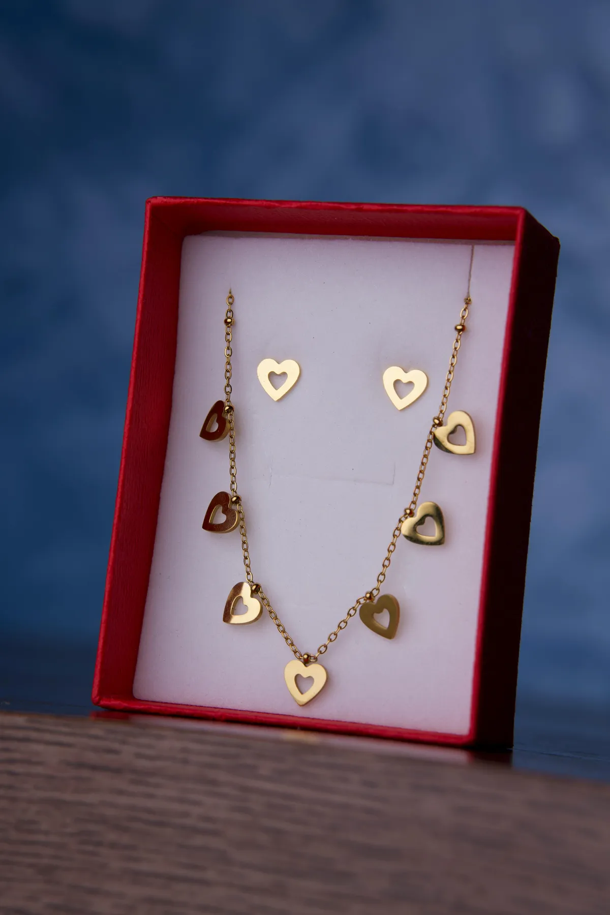 What is a Push Present? Top Jewelry Gifts for New Moms