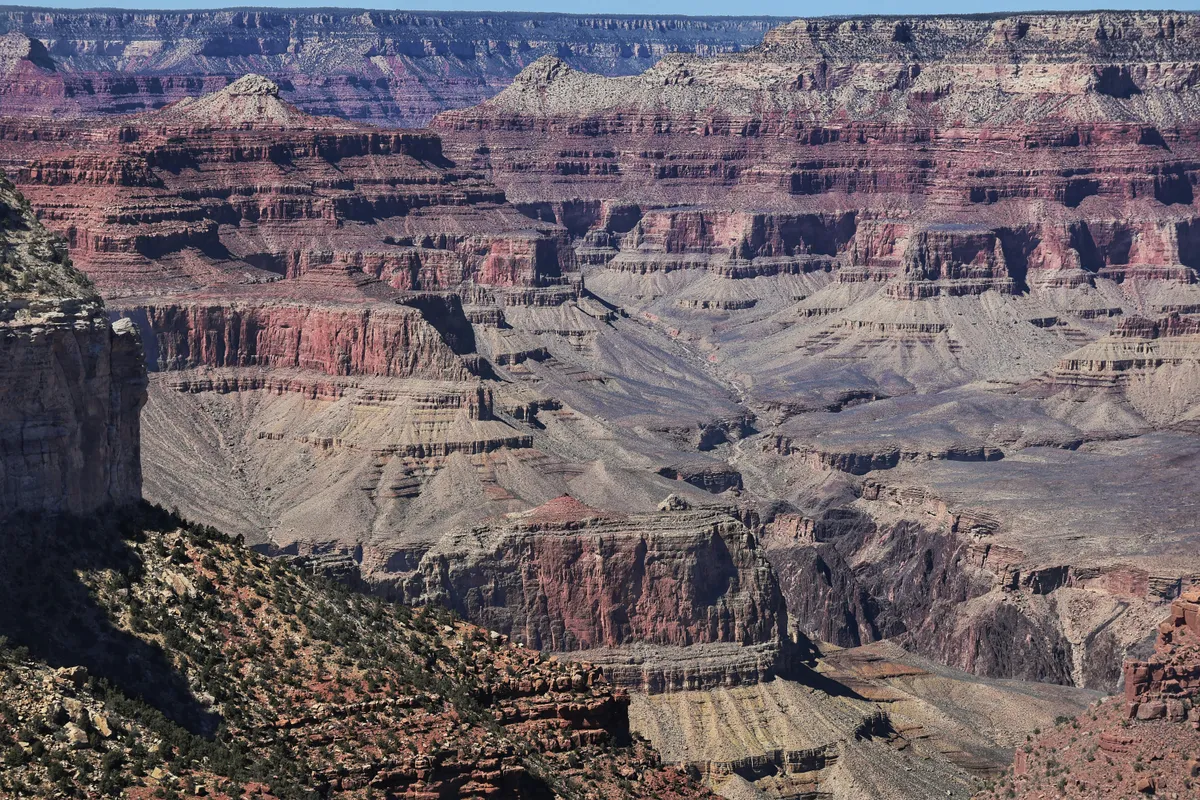 Arizona’s Hidden Gemstones: Discovering Gems Beyond Turquoise