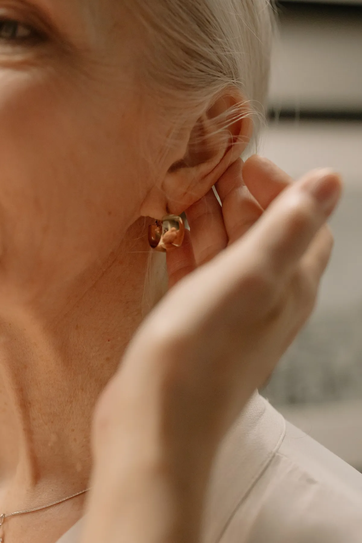 Diamond Studs vs Hoops: Your First Fine Jewelry Buy