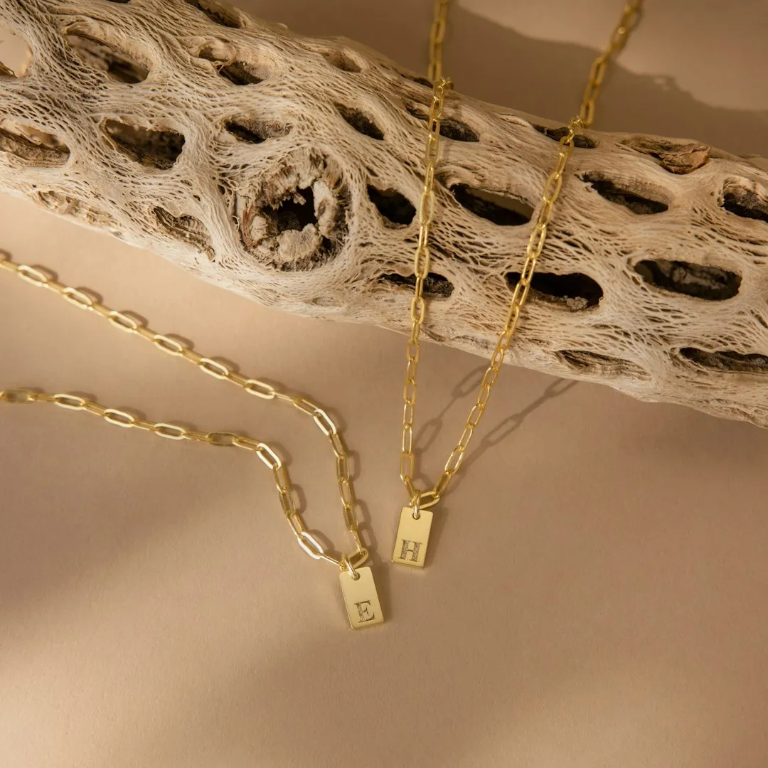 Get Necklaces Engraved: Custom Jewelry Options