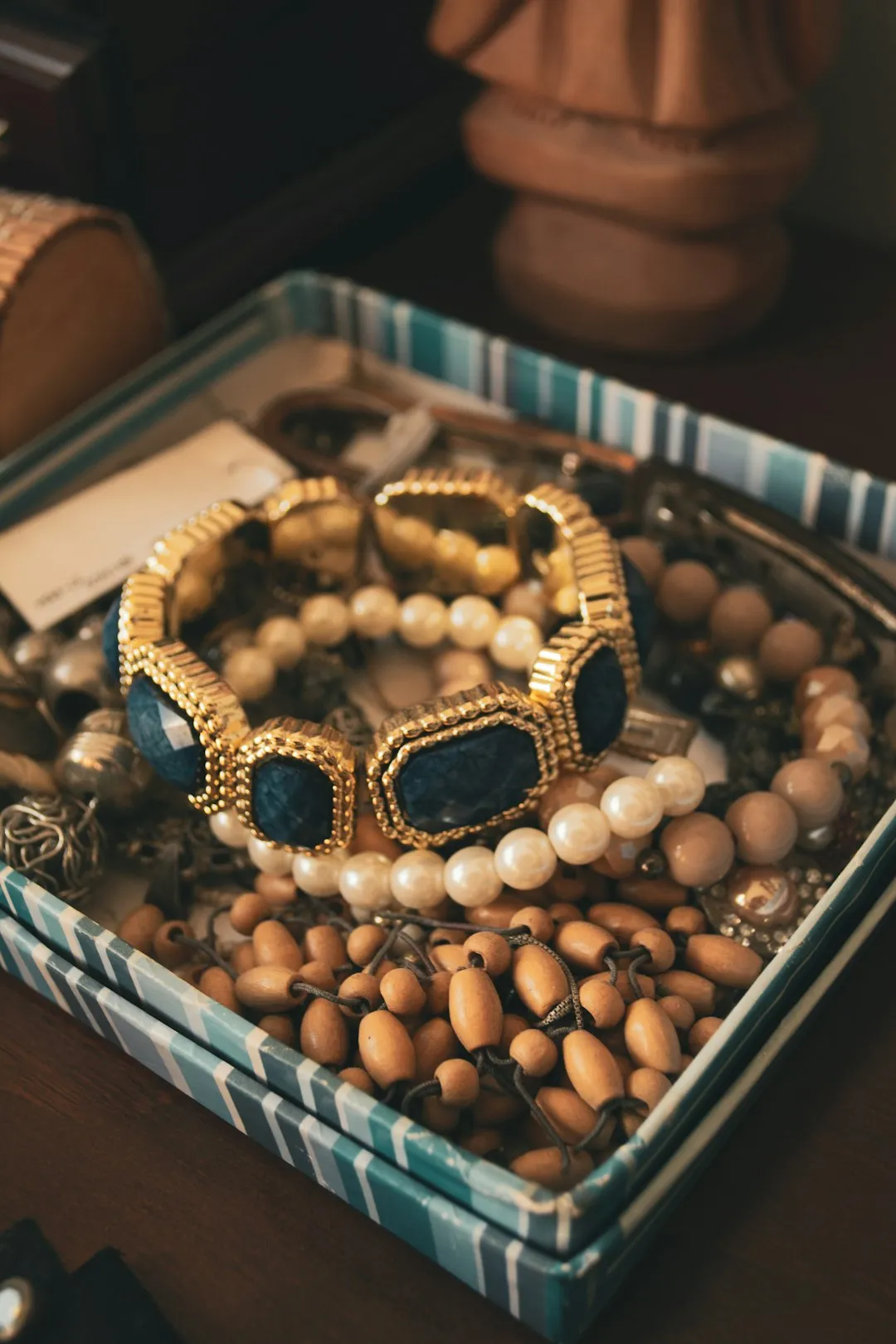 Meaningful Hanukkah Jewelry: Gifts for the Festival of Lights