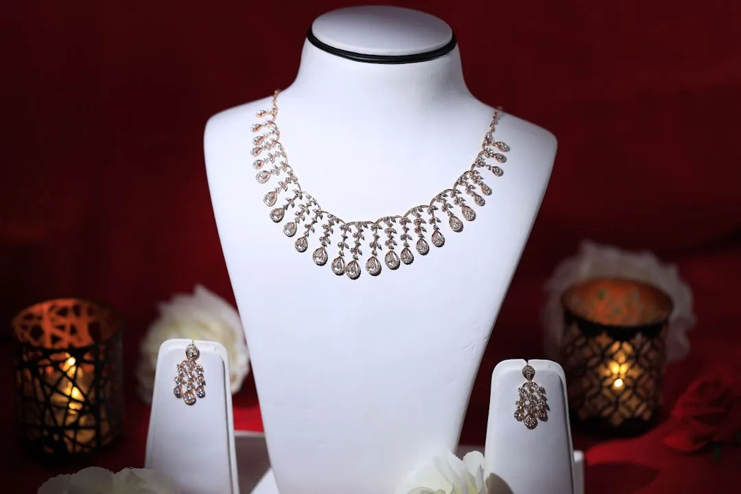 Best Gemstone Jewelry Online: Top 5 Stores Reviewed