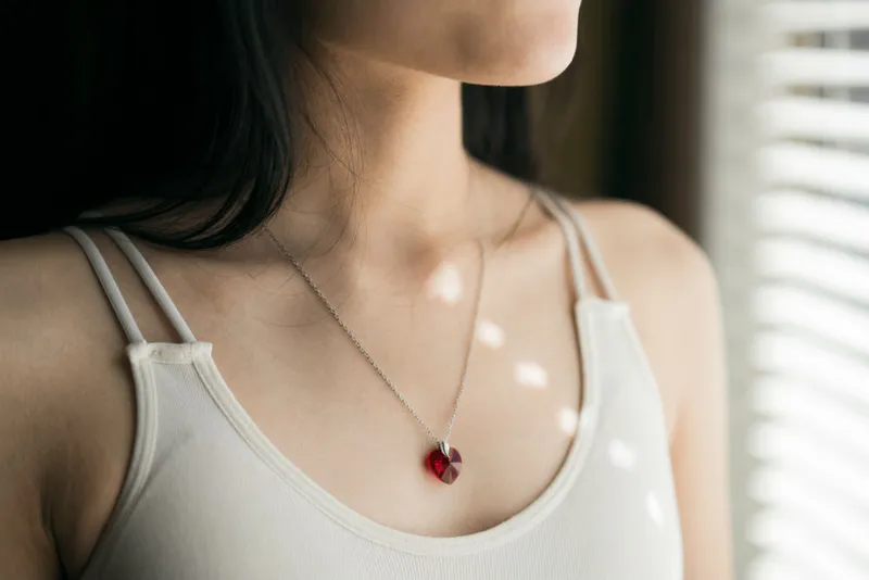 Read article: Spring into Style: 13 Necklaces to Update Your Wardrobe for the Season