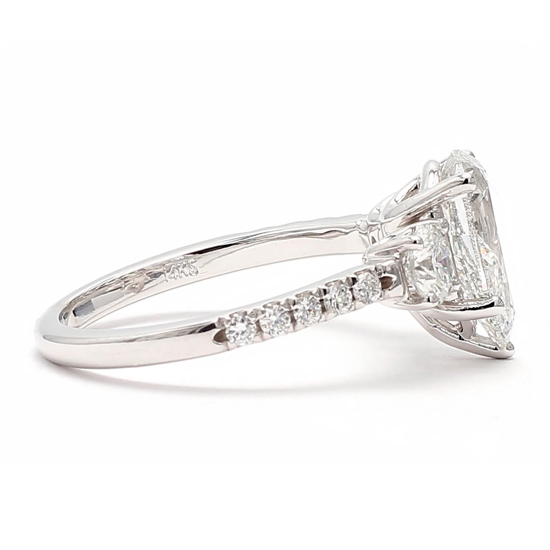 Raleigh Diamond Raleigh's Diamond Engagement Ring Specialists