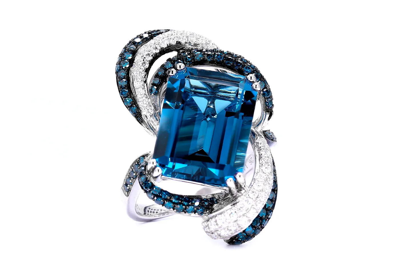 Man wearing gold and black wedding band | Custom Wedding Bands available at Raleigh Diamond Fine Jewelry Raleigh, NC