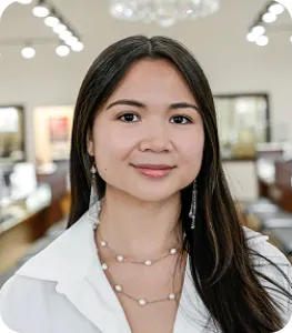Gabby Denton - GIA Educated AJP and Engagement Ring Specialist
