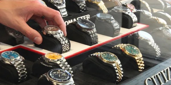 Read article: “I’m just not a jewelry guy”