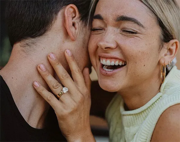 'The Bachelor' Alum Bekah Martinez Loves Her Heart-Shaped Diamond Engagement Rin