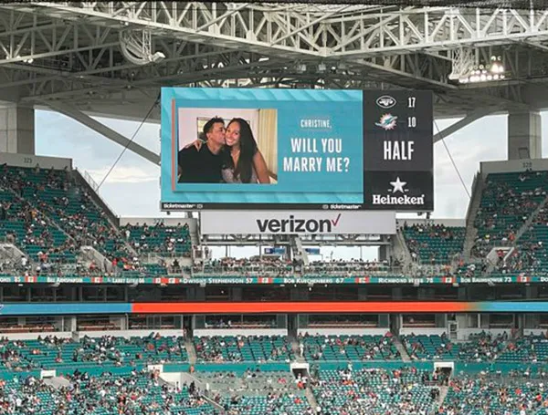 Miami Dolphins Fan Misses His Own Jumbotron Marriage Proposal at Hard Rock Stadi