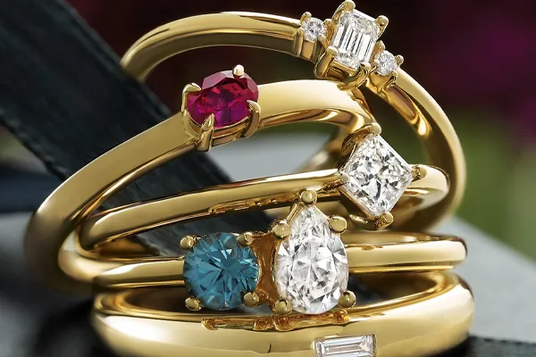 Learn about Gold & Diamond Buying image