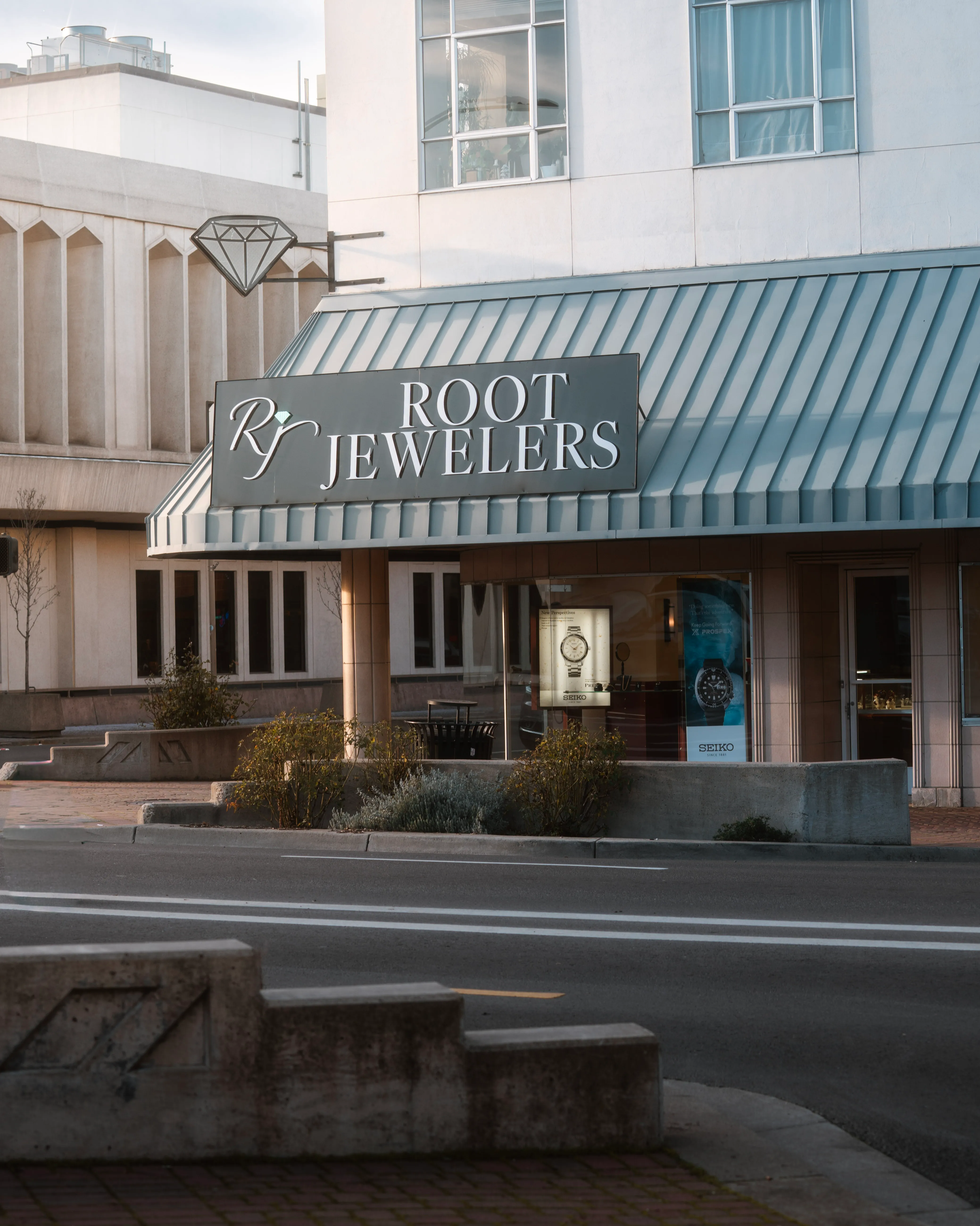 Root Jewelers Medford, OR
