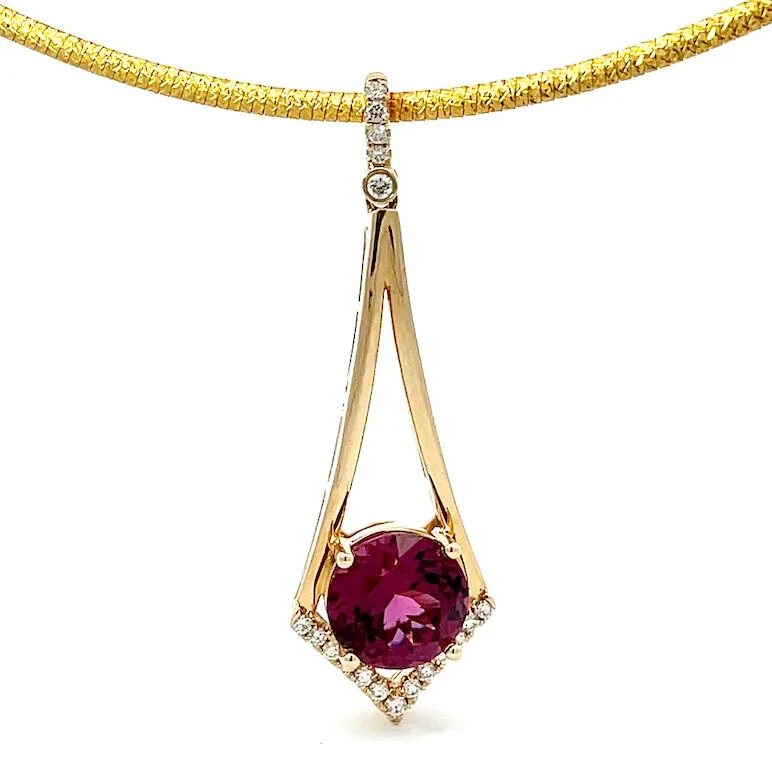 Unmissable Deal: Exclusive Consignment Parlé Purple Garnet & Diamond Neckla