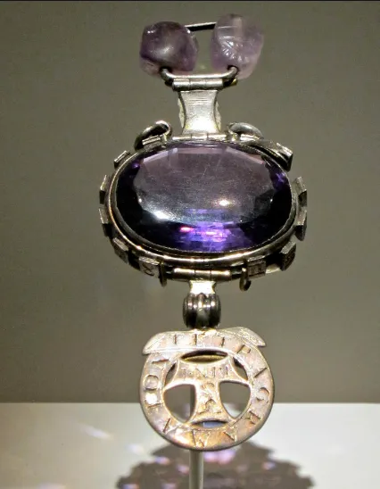 The Dehli Purple Sapphire- Cursed Gemstone Lore