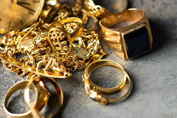 Learn about Gold & Diamond Buying image