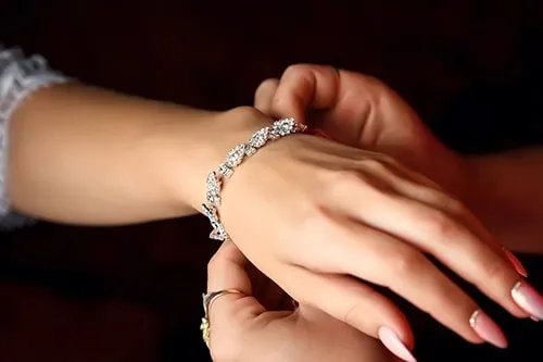 Fashion Bracelets Are In This Winter