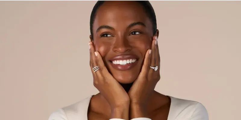 Read article: On Which Finger Should a Wedding Ring Be Worn? 