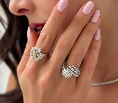 >> Shop Trending Jewelry