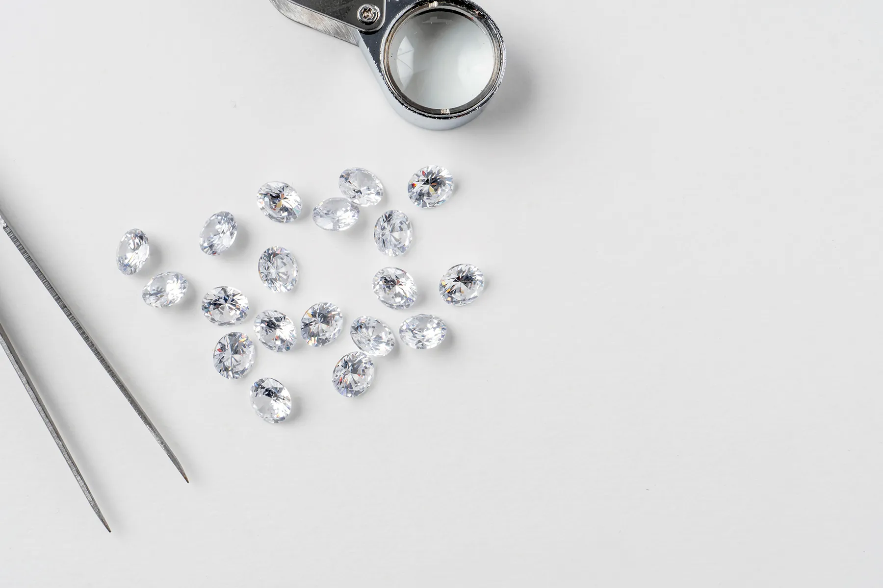 Search loose diamonds, diamond shape options, diamond education, and more. Build your own ring online or find the perfect pairin