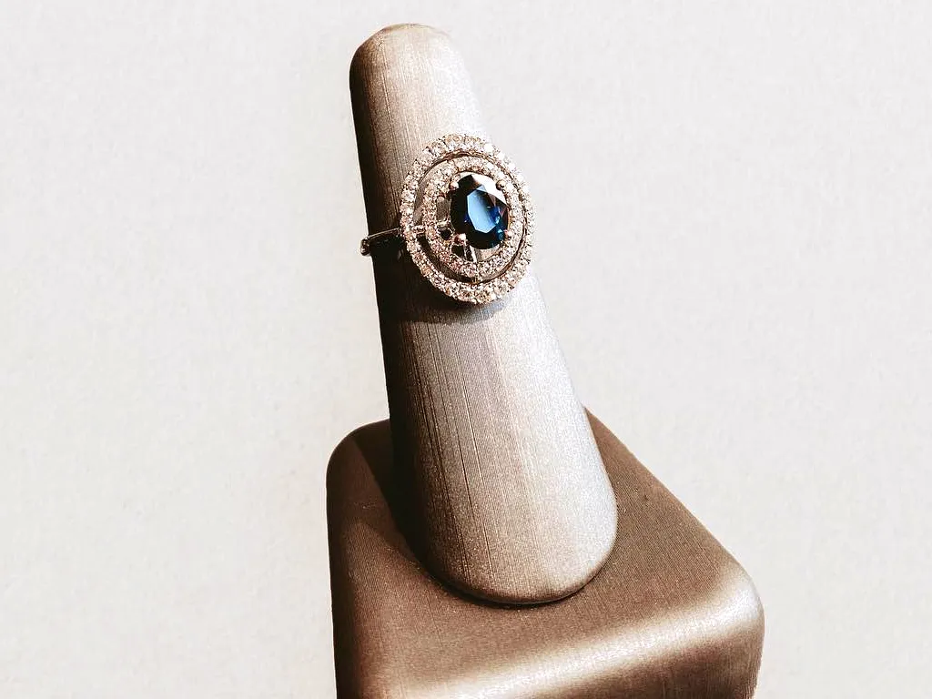 Thomas A. Davis Jewelers Holland, MI