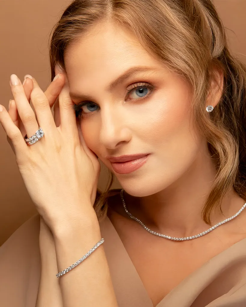 1. Personalized Consultation Your journey begins with a consultation to discuss your design inspirations, budget, and ideas, working closely with an expert to bring your vision to life in person or virtually. Wesche Jewelers Melbourne, FL