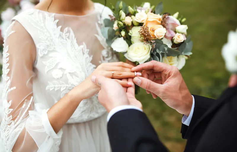 Read article: The History of Wedding Bands & How to Choose Yours