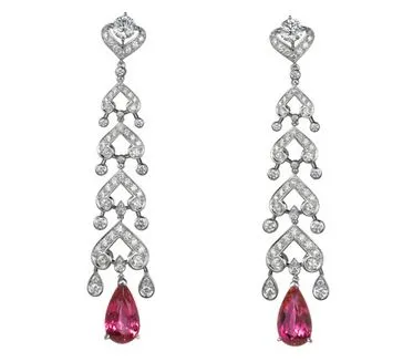 Who We Are Since 1976, Prime Art & Jewel (PAJ, Inc.) has been perfecting the art of creating jewelry that transcends consumer ex