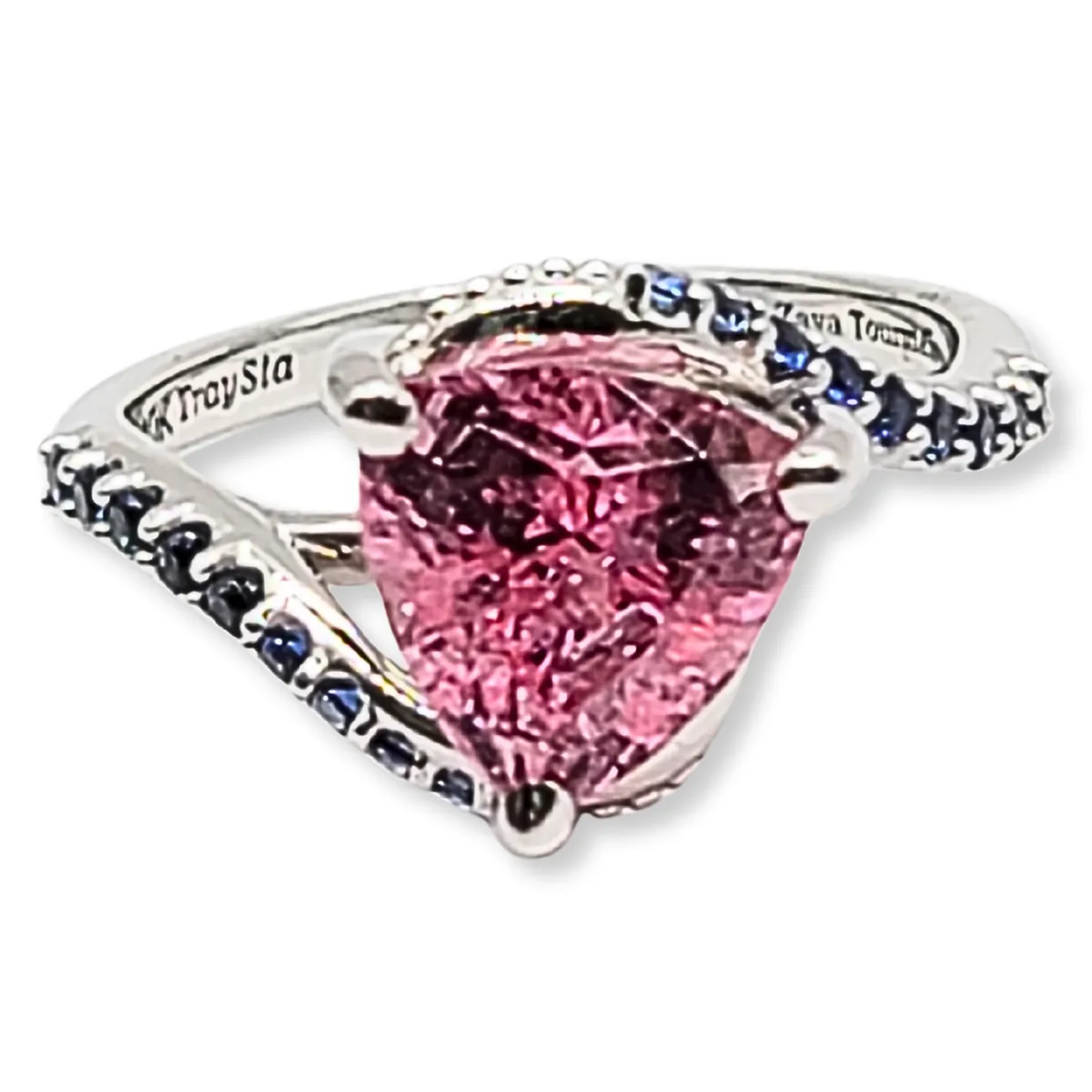 Read article: Who Buys Jewelry Near Me? We Do For Valentine’s Day Sparkle!