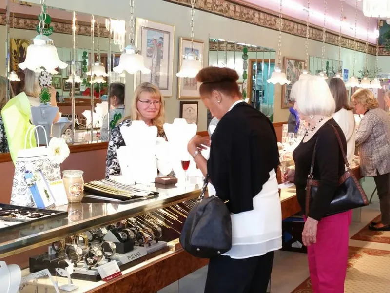 Read article: Visit The Best Florida Jewelers This Summer