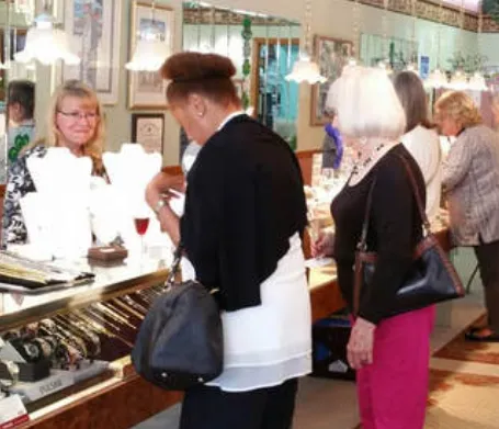 Read article:  Masterpiece Jewelers &#8211; Florida Jewelers Offers Summer Sparkle!