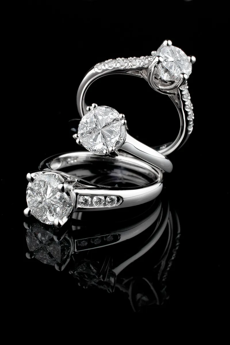 Read article: Pros & Cons of Your Diamond Options