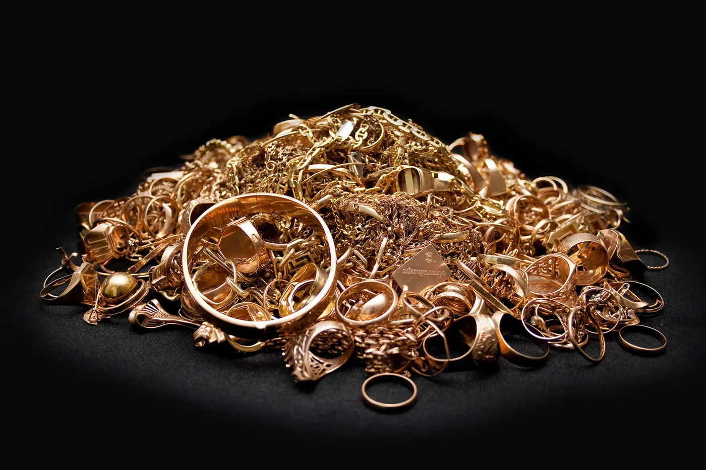 Fromefield Gold JH Faske Jewelers - Brenham's Home for Fine Jewelry, Diamonds ...
