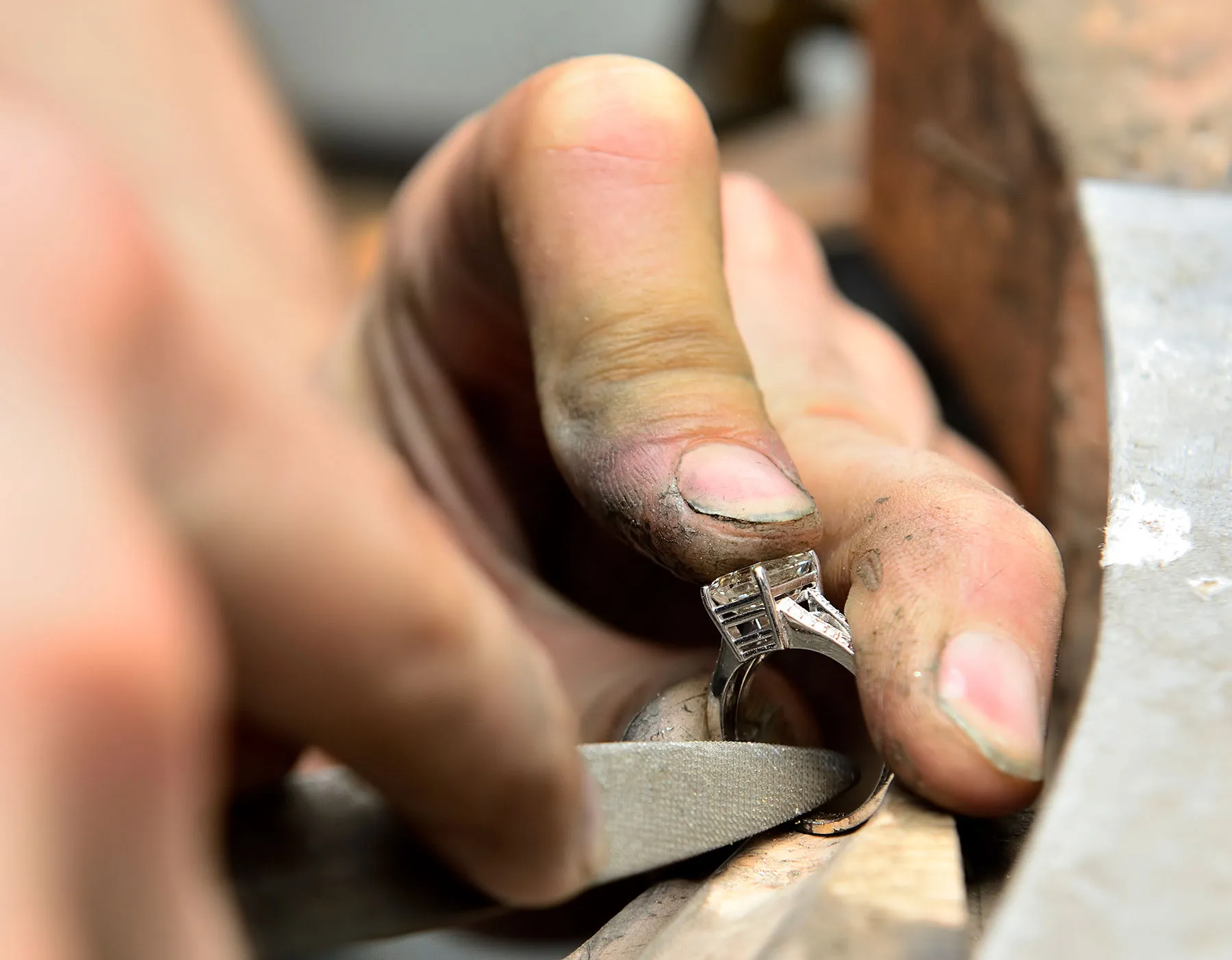 Get Service  Zs Fine Jewelry Peoria, AZ