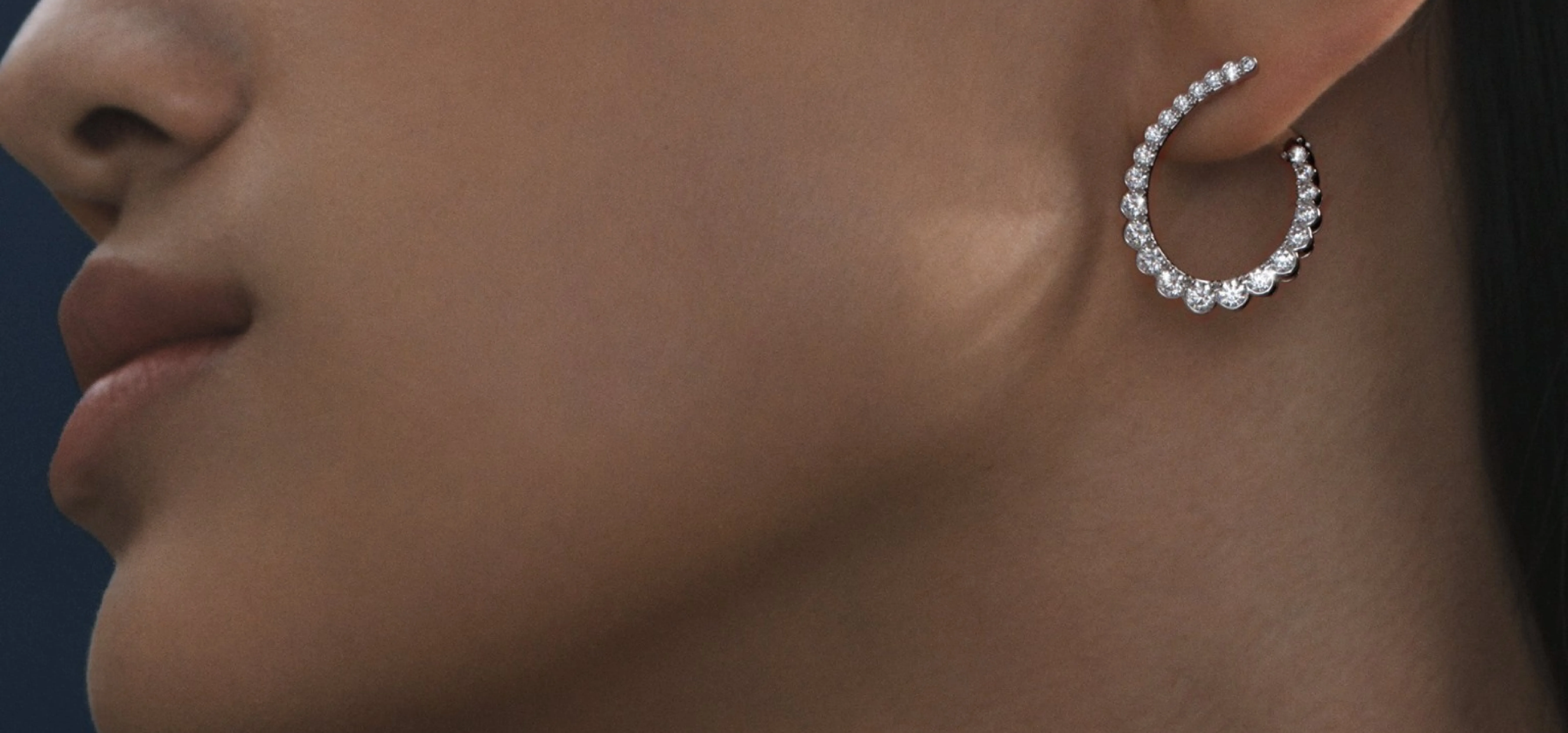 Shop Hearts on Fire Is sedicab oriberorem hicium ipit prore sustis modignimusam que pratumq uiatissimus. Valentines Fine Jewelry