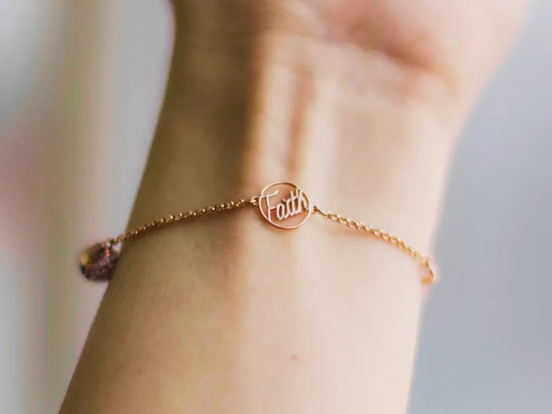 Read article: Graduation Gifts: Custom Jewelry Ideas That Last a Lifetime
