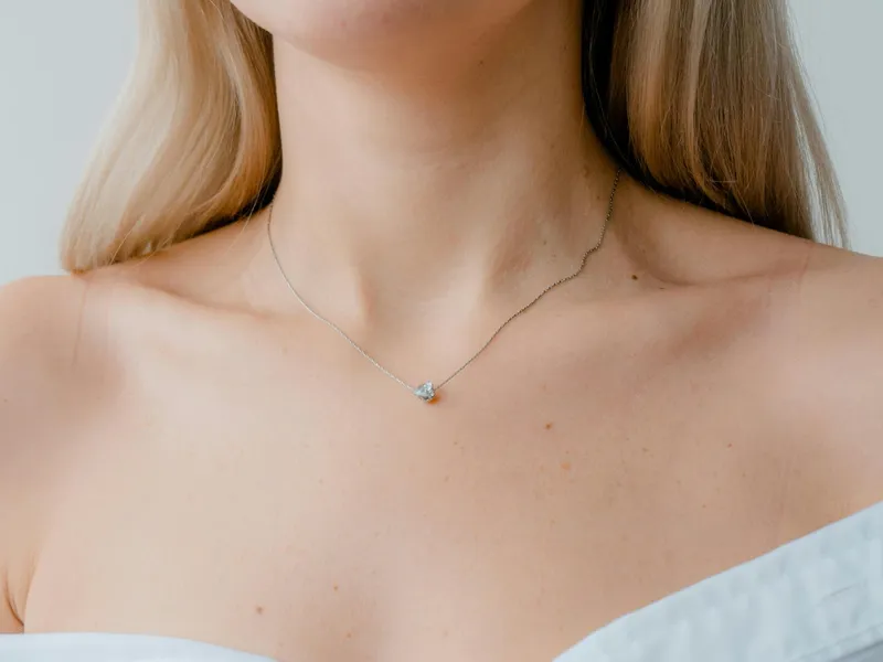Read article: The Process of Professionally Shortening a Necklace Chain