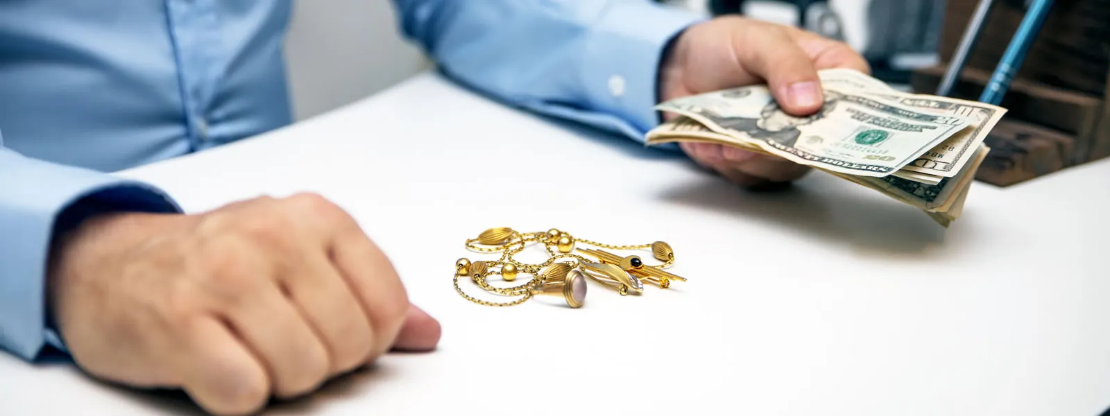 Gold Buying at Van Adams Jewelers Trusted. Transparent. Top Value for Your Gold. Van Adams Jewelers Snellville, GA