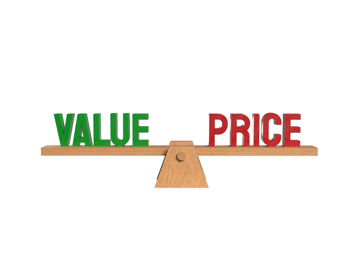 Value vs. price balance scale.